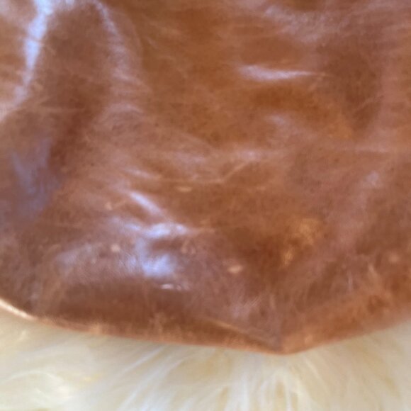 Rough and Tumble Medium light saddle Hartley Convertible purse - Picture 3 of 6